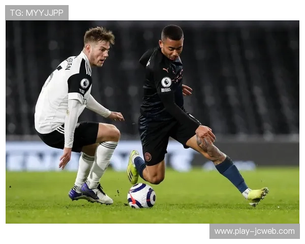 曼联补时绝杀富勒姆，谢什科爆射锁定胜局