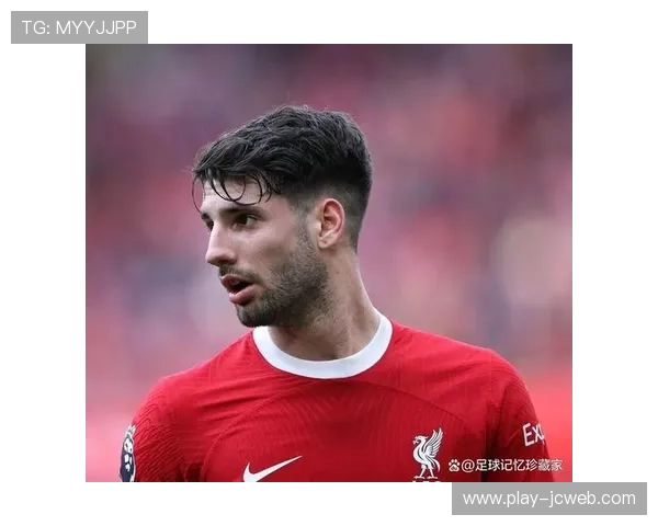 索博斯洛伊最后时刻战术犯规染红,哈兰德表达罕见共情 索博斯洛伊最后时刻战术犯规染红,哈兰德表达罕见共情