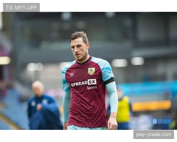 纽卡斯尔联与巴西中场完成续约,违约金条款达1.2亿欧元